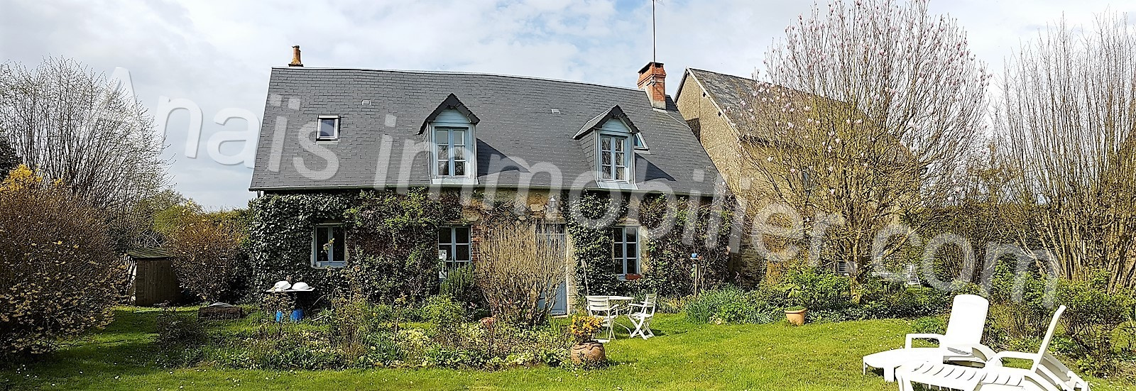 Proche CARENTAN : St andré de bohon, ensemble maison + gîte 